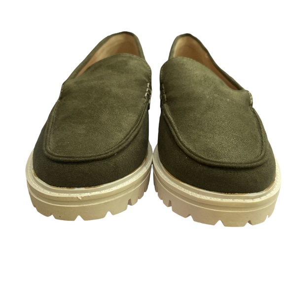 THANKSGIVING SALE!!!
JOUR NEE COLLECTION ERICA LOAFER OLIVE WOMEN - NWOT - Picture 2 of 6